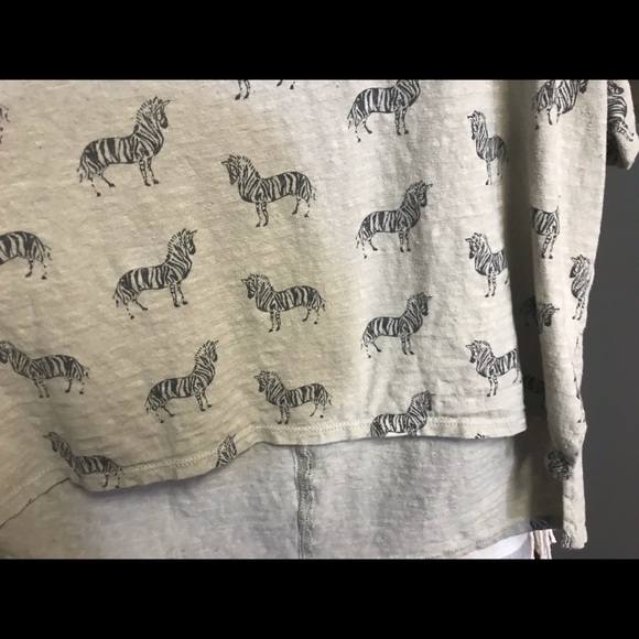 Anthropologie Zebra 🦓 Top. Medium. - Picture 3 of 5